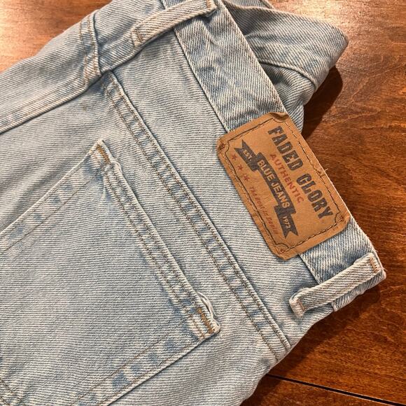 Vintage Faded Glory Denim Shorts - Picture 2 of 5